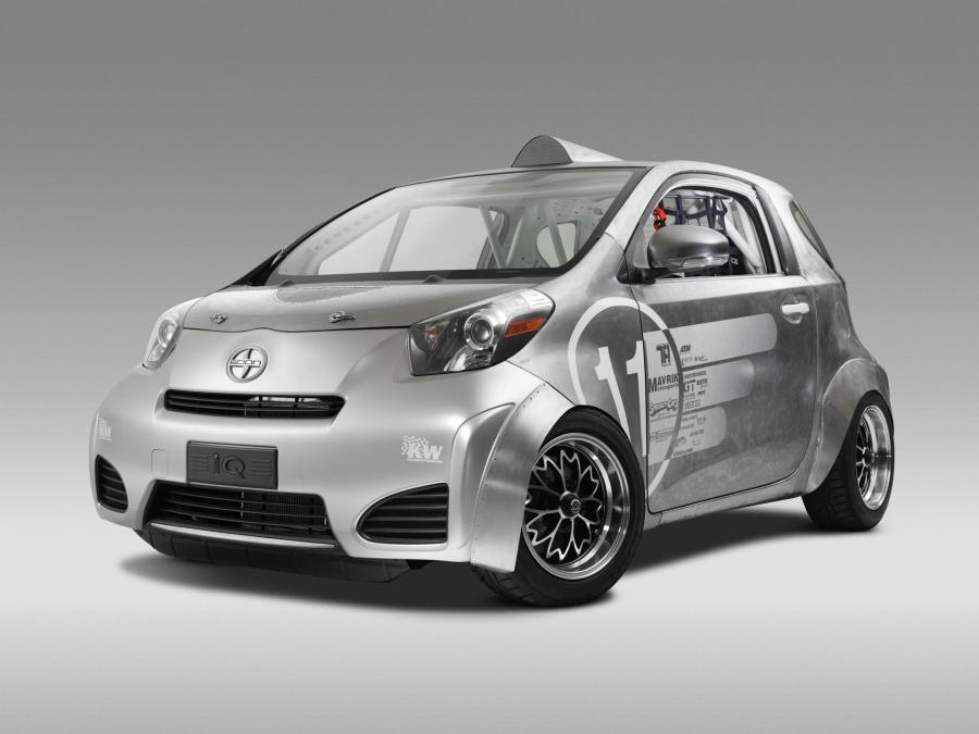 Toyota iQ by Tatsu '2011